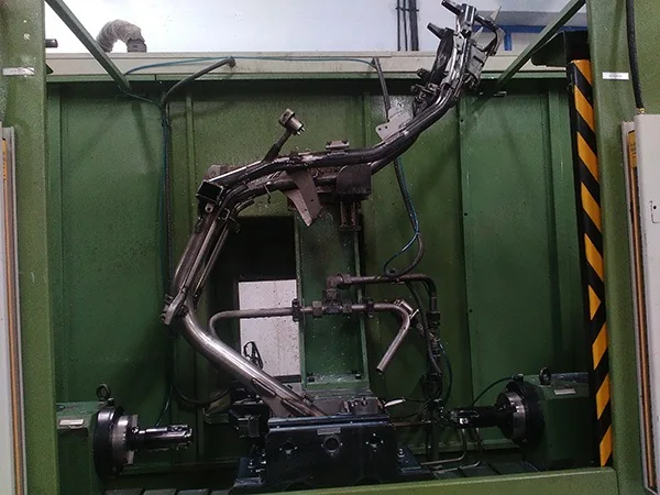 Kasthuri 2 Way Boring machine (Accuracy 0.02mm)